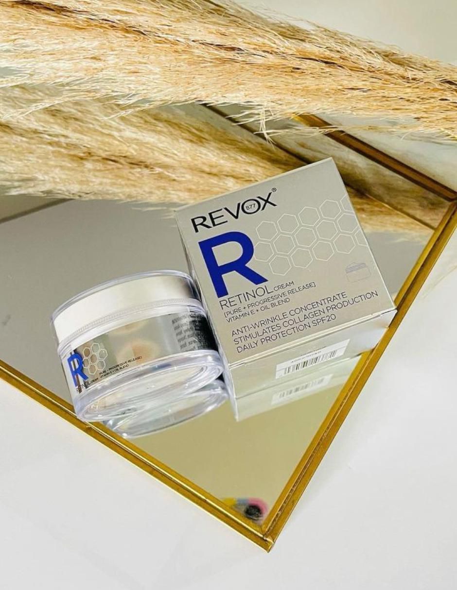 Crema facial recomendada para prevenir signos de la edad de día Retinol todo tipo piel 7